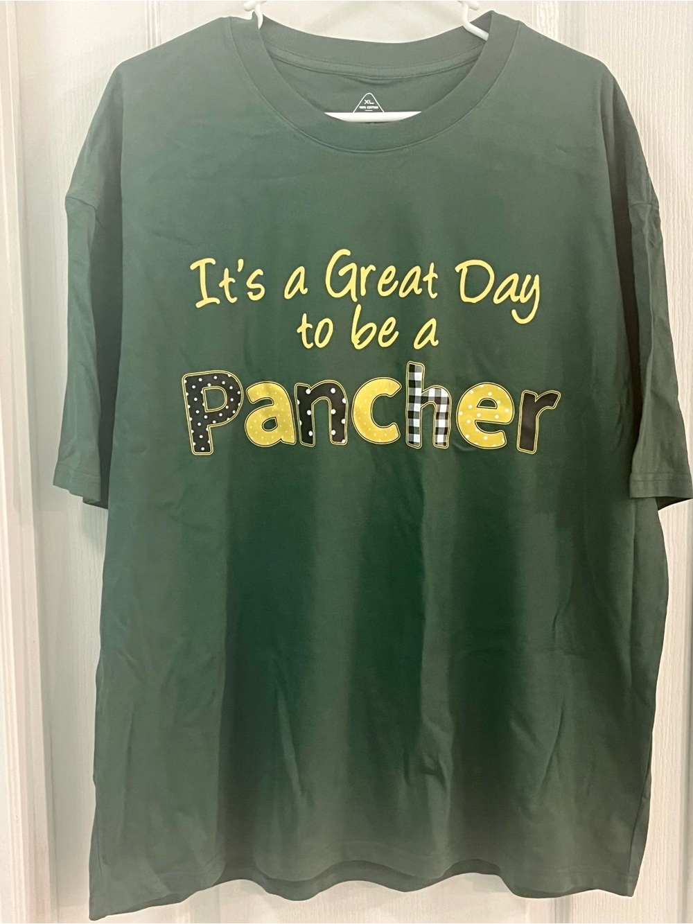 Green Graphic Tee "It's a Great Day to be a Pancher" XL
